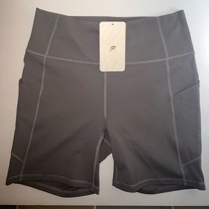 Oasis High-Waisted Double Pocket Exercise Shorts 6”